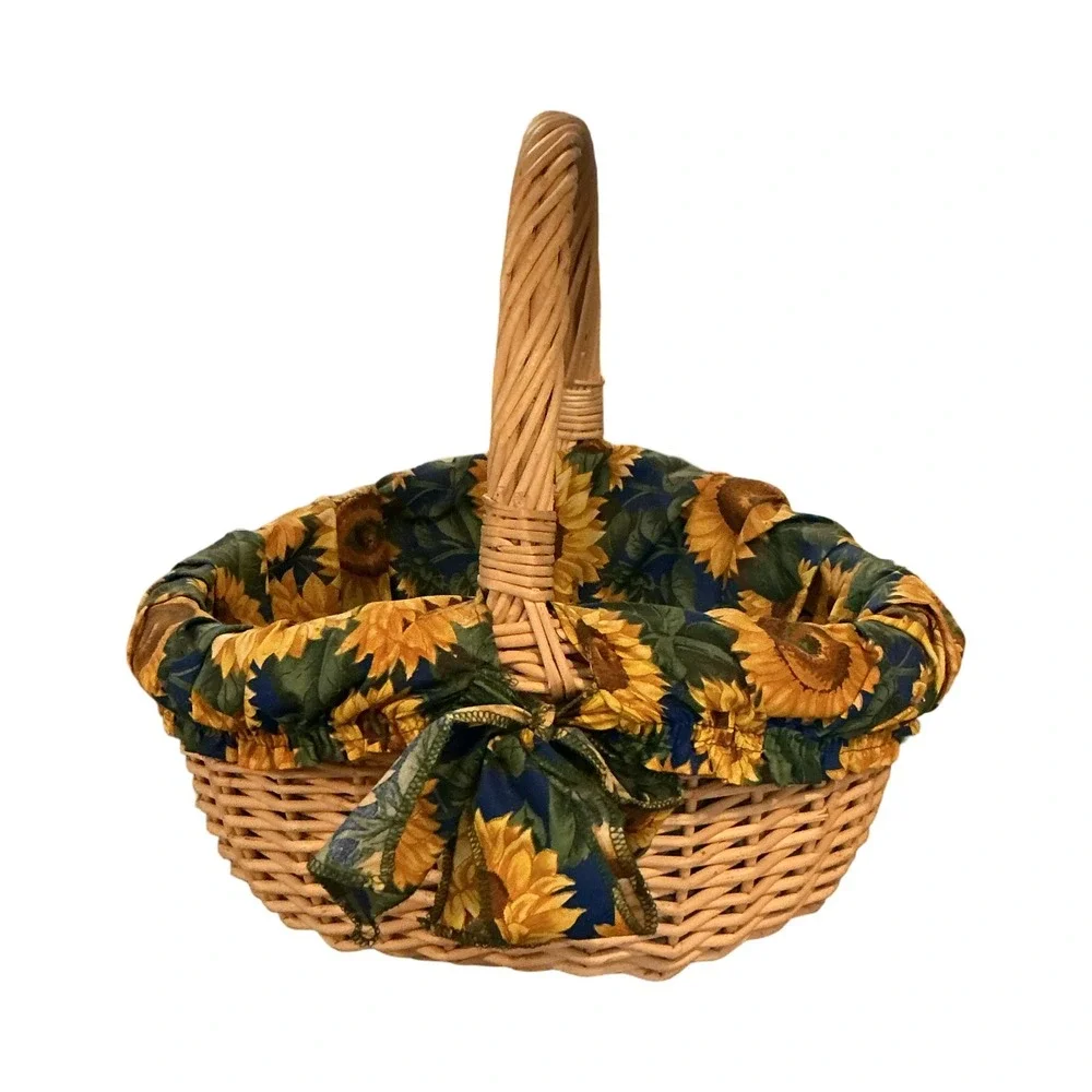 N/A woven wicker